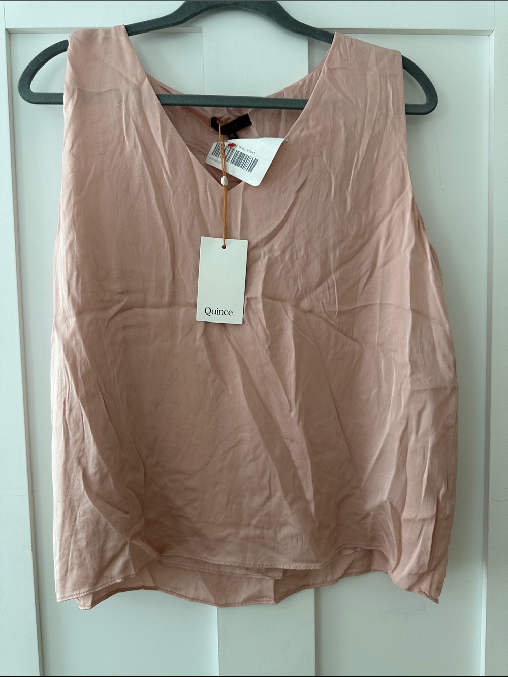 Quince Dusty Blush V-Neck Silk Sleeveless Shell 07